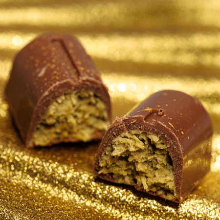 Дубайский шоколад молочный с фисташковой начинкой 10г Дубайский шоколад молочный с фисташковой начинкой 10г